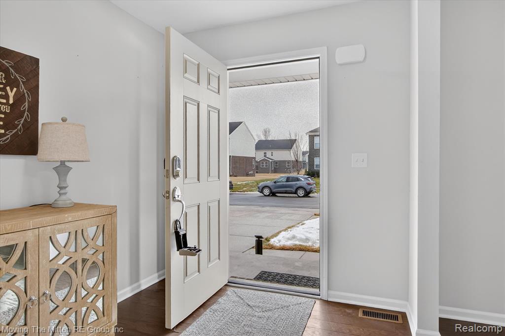 14342 Laurelwood Drive, Van Buren, MI 48111 — Photo 5