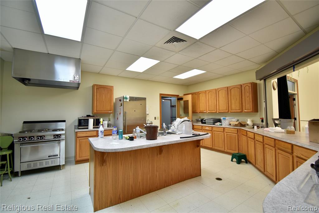 9537 S Clinton Trail, Eaton Rapids, MI 48827 — Photo 6