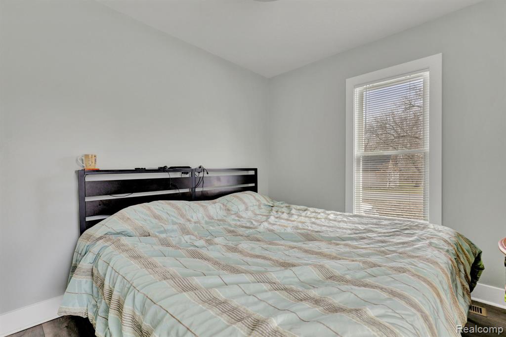 315 E Meier Avenue, Capac, MI 48014 — Photo 7