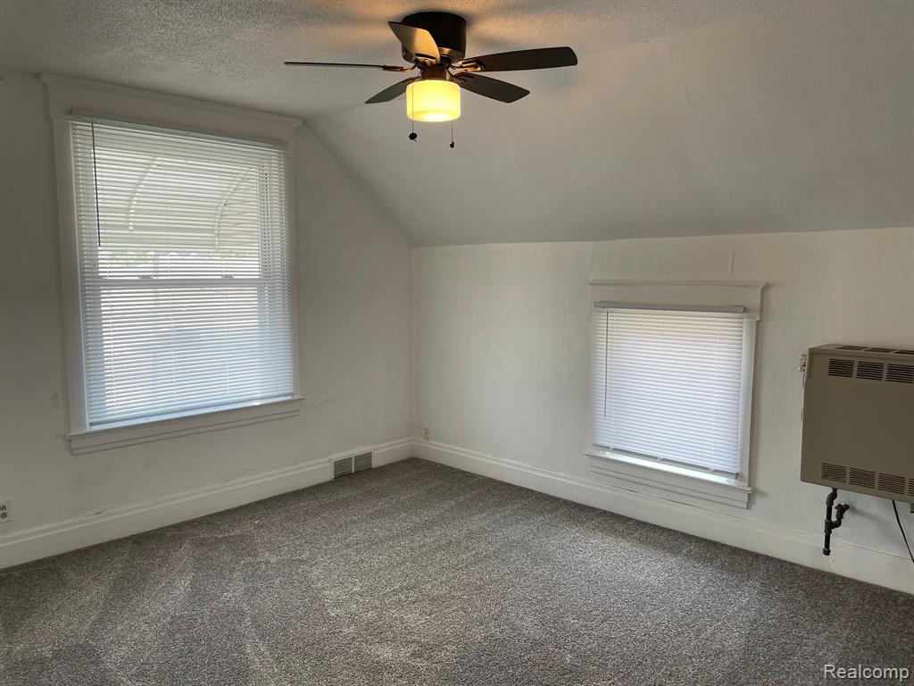 7562 Miller Road, Swartz Creek, MI 48473 — Photo 7