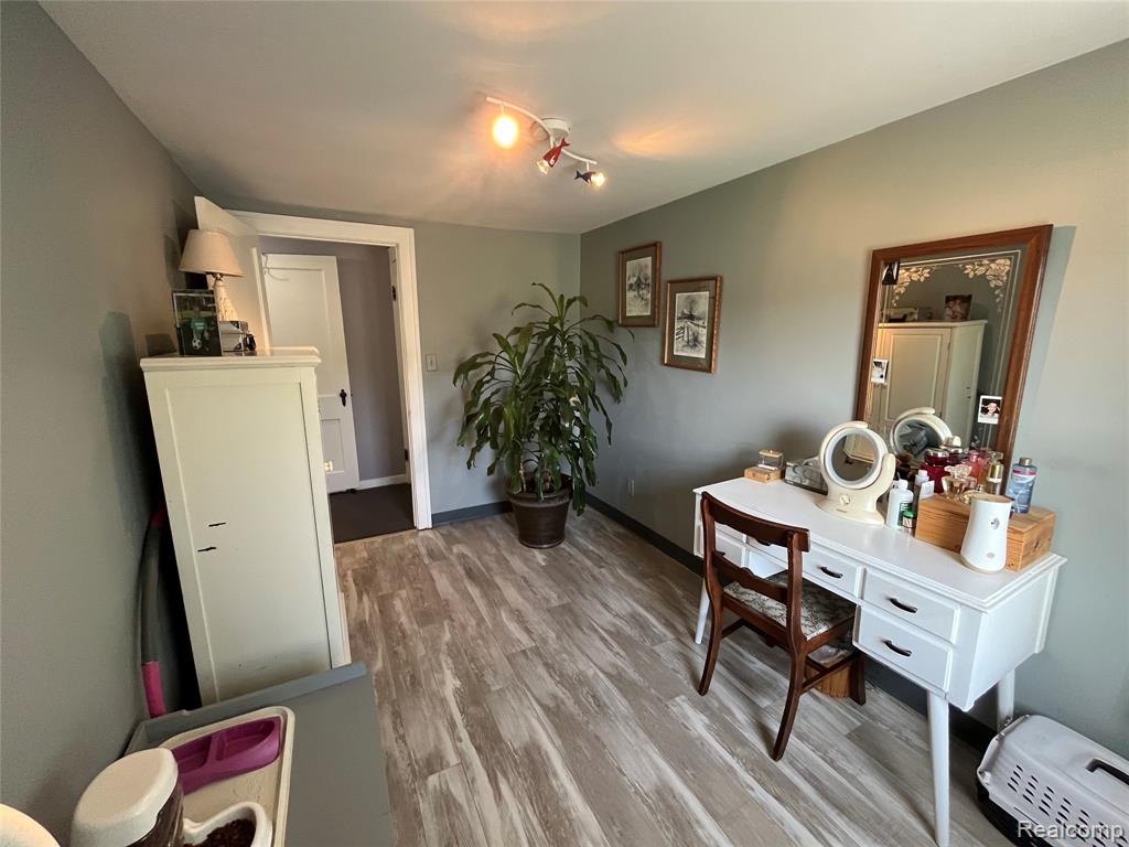 12660 Grafton Road, Carleton, MI 48117 — Photo 31