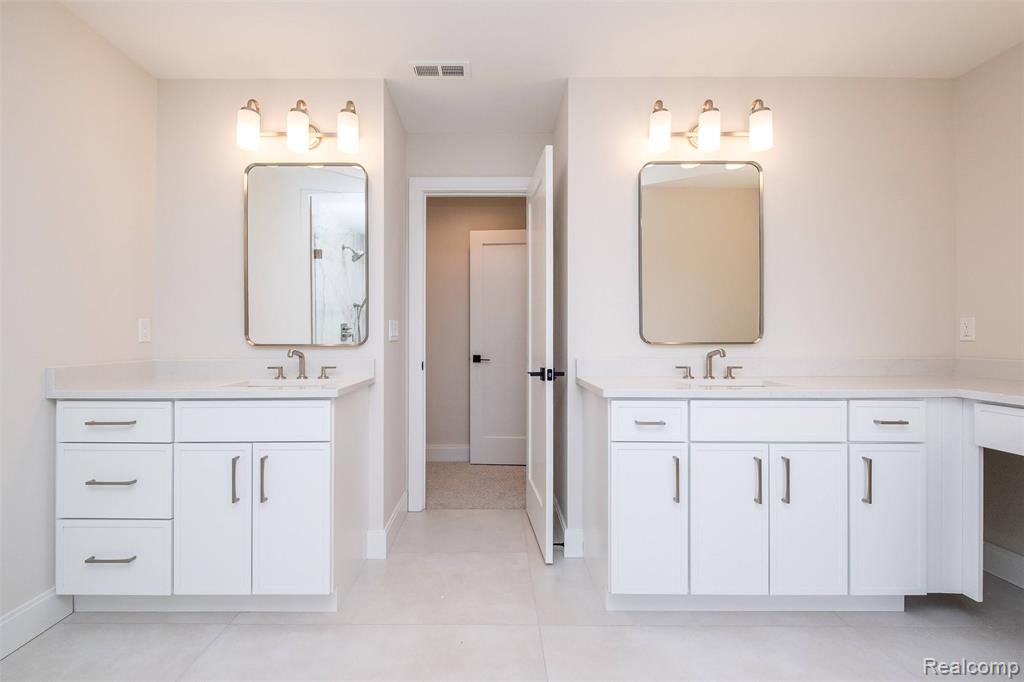 4428 Tonawanda Avenue, Royal Oak, MI 48073 — Photo 33