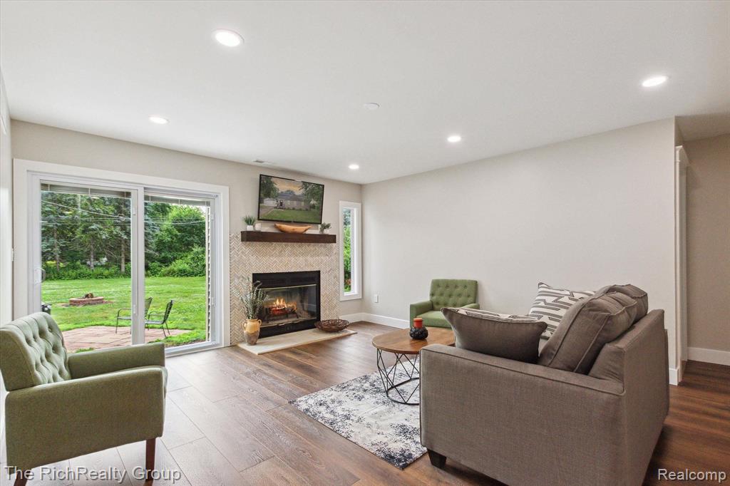 9670 Gold Arbor Road, Plymouth, MI 48170 — Photo 14