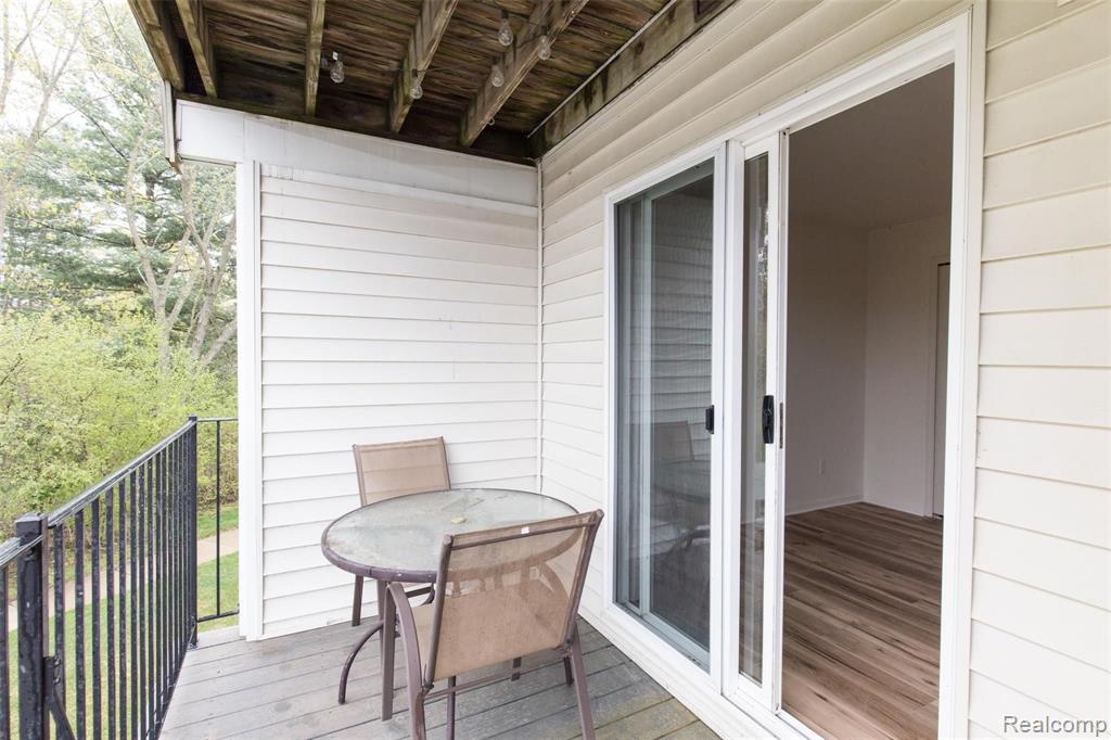 1933 LINDSAY Lane, Ann Arbor, MI 48104 — Photo 22