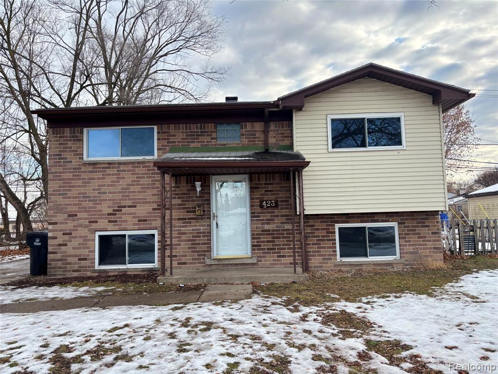 423 SHOTKA Street, Westland, MI 48186 — Photo 2