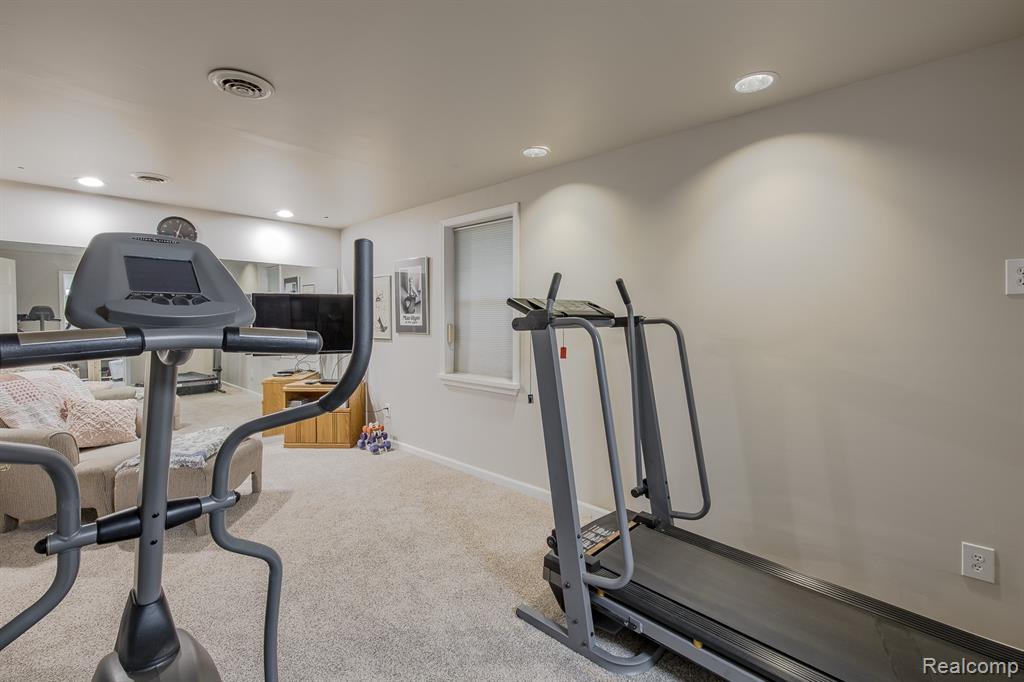 4780 Hillcrest Drive, Clarkston, MI — Photo 53