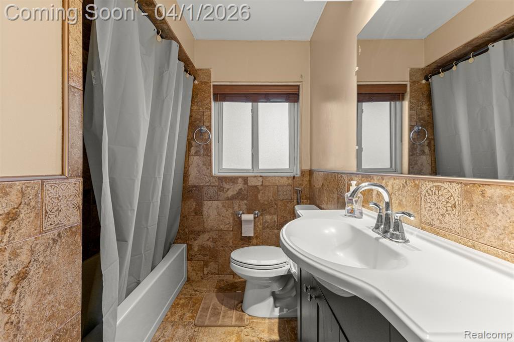 7351 N Gulley Road, Dearborn Heights, MI 48127 — Photo 24