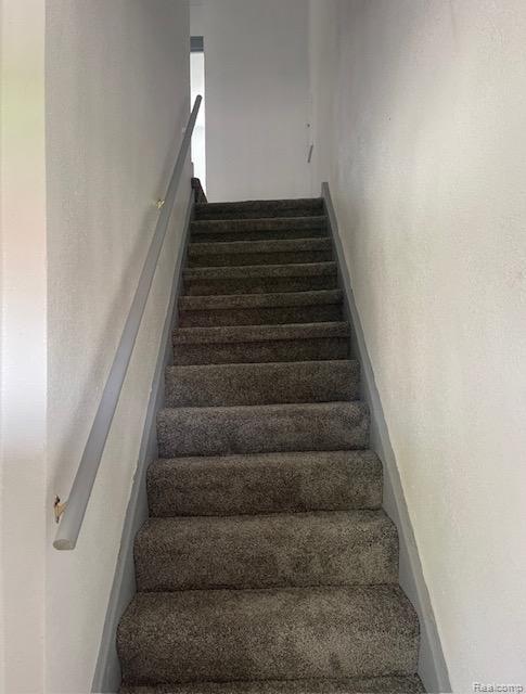 2903 GLENDALE Street, Detroit, MI 48238 — Photo 8