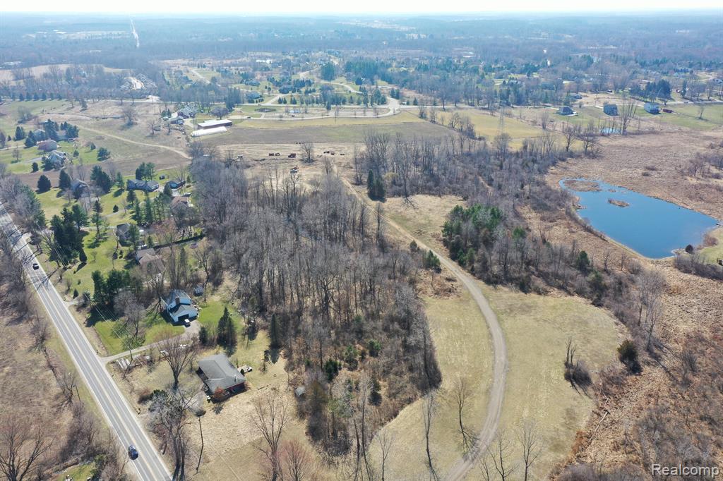 4545 Dexter Pinckney, Dexter, MI 48130 — Photo 20