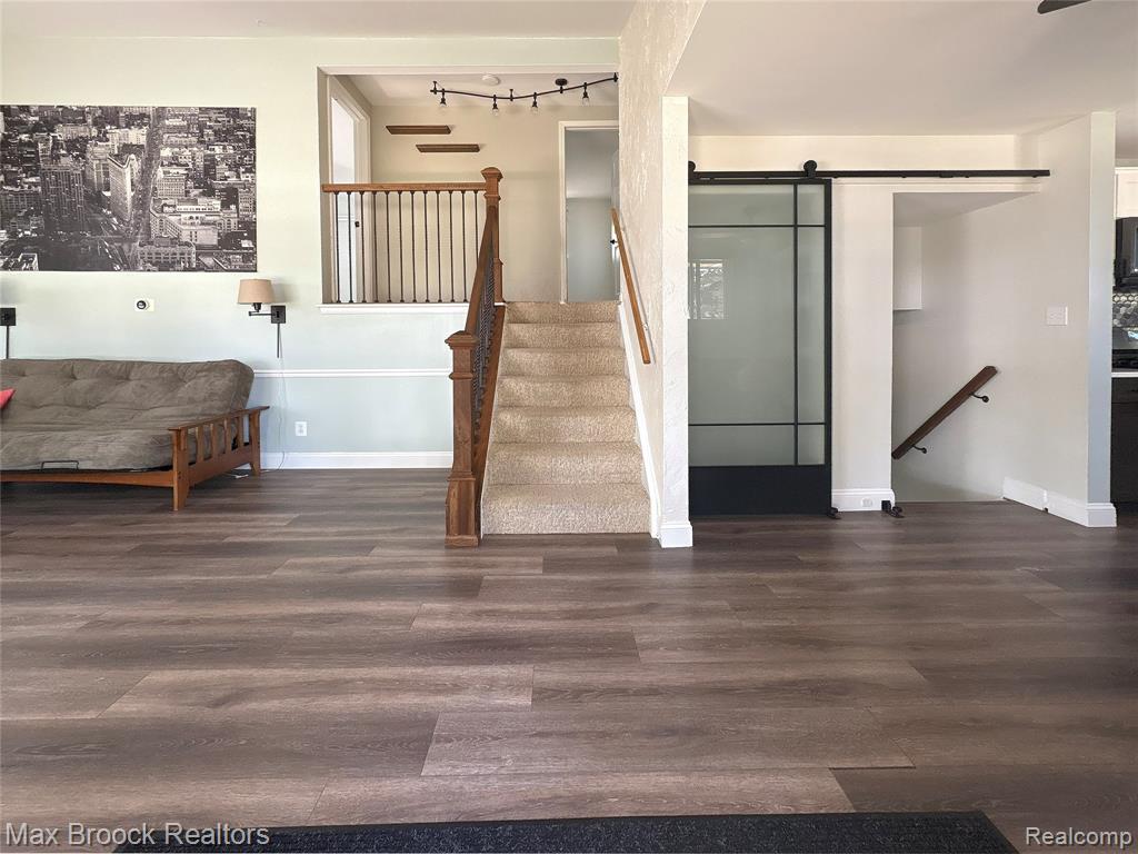 8055 Donna Street, Westland, MI — Photo 2