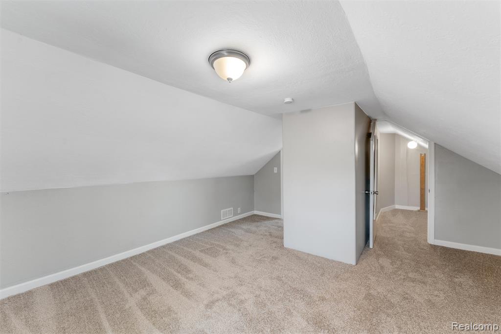 28855 Delton Street, Madison Heights, MI 48071 — Photo 20