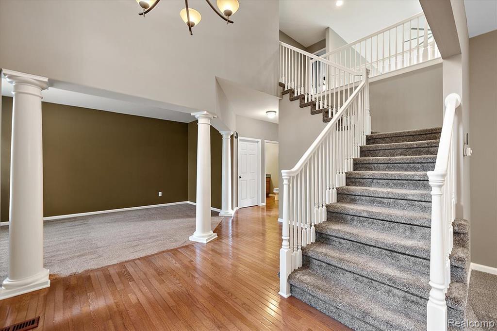 5390 Plantation Drive, Commerce Twp, MI 48382 — Photo 7