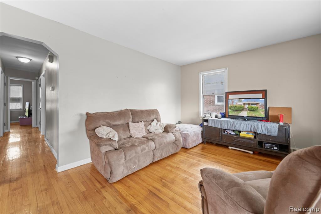911 Sherbourne Street, Inkster, MI 48141 — Photo 7