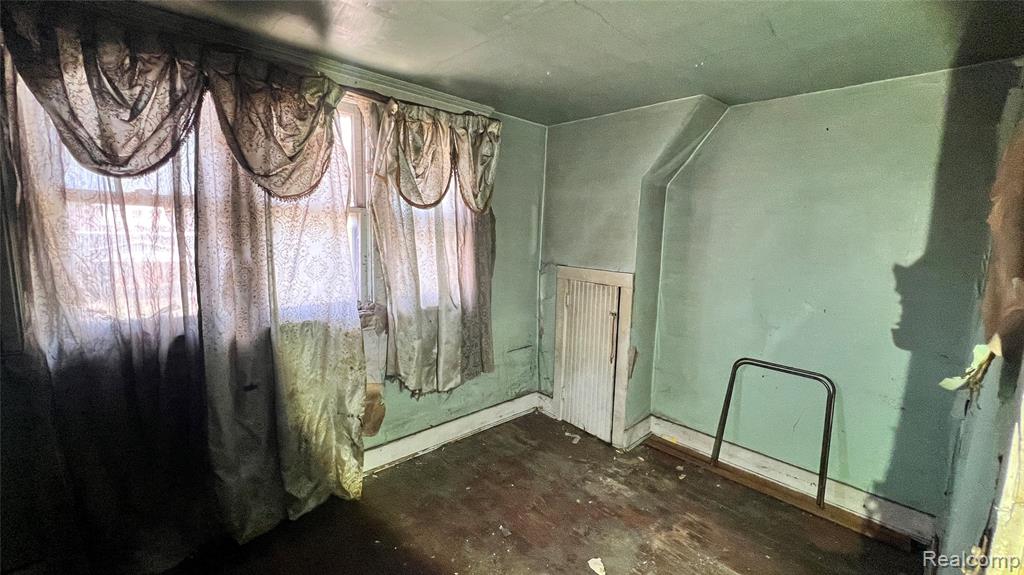6628 Burns Street, Detroit, MI 48213 — Photo 14