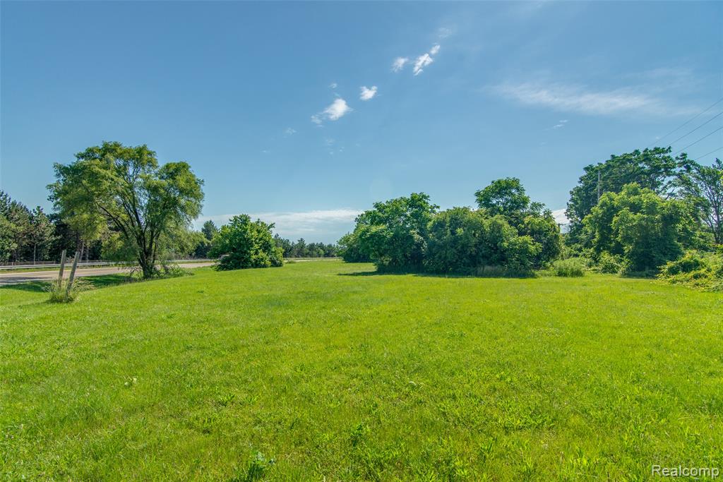 45109 I-94 South Service Drive, Belleville, MI 48111 — Photo 11