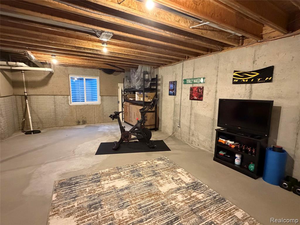 3604 Bay Harbor Drive, 78, Brighton, MI 48114 — Photo 35