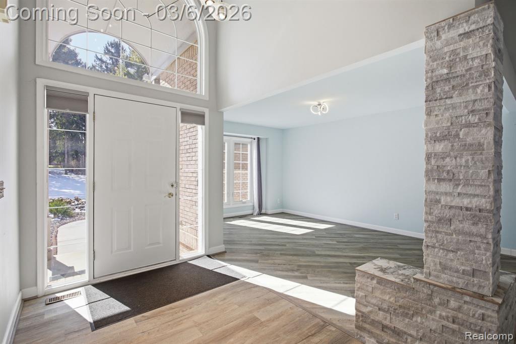 47830 Forest Court, Northville, MI 48168 — Photo 7