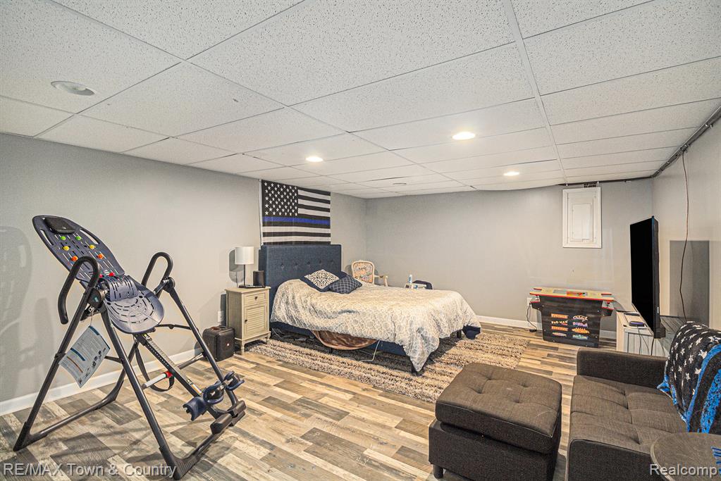 813 Birchwood Drive, Flushing, MI 48433 — Photo 37