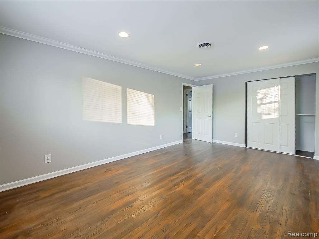 3730 Eastbourne Drive, Troy, MI 48084 — Photo 19