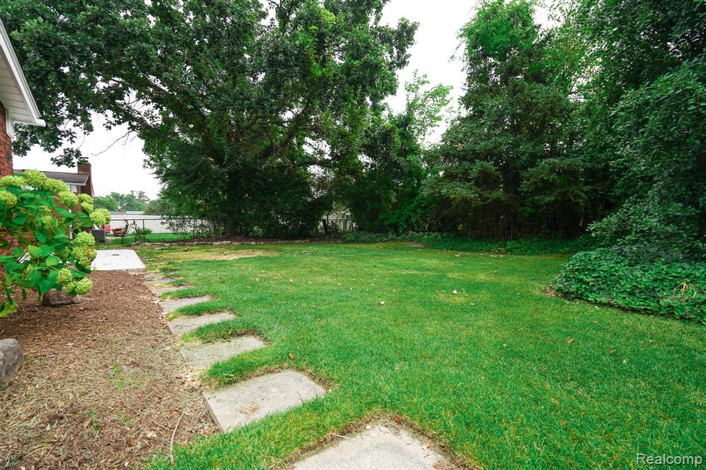 7382 Irongate Road, Canton, MI 48187 — Photo 6