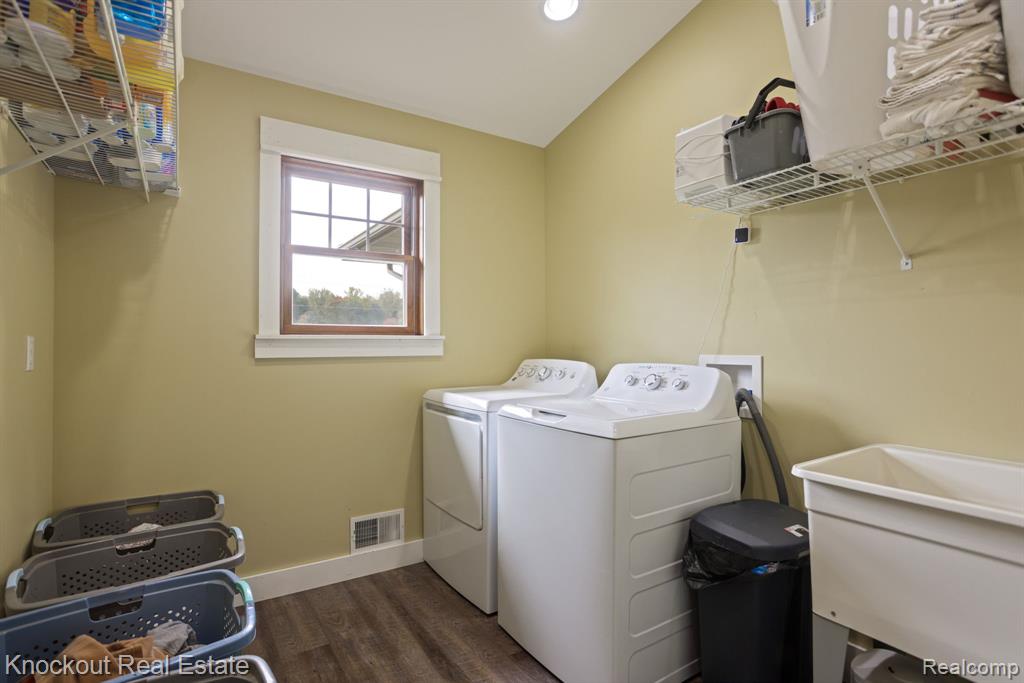 9351 Lange Road, Birch Run, MI 48415 — Photo 54