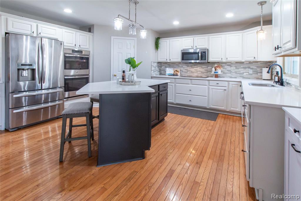 41240 Clermont Avenue, Novi, MI — Photo 30