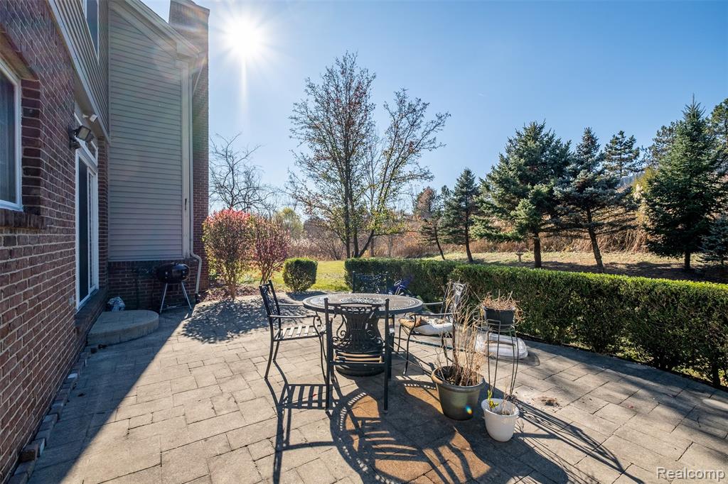 466 Ivy Lane, Troy, MI 48098 — Photo 36