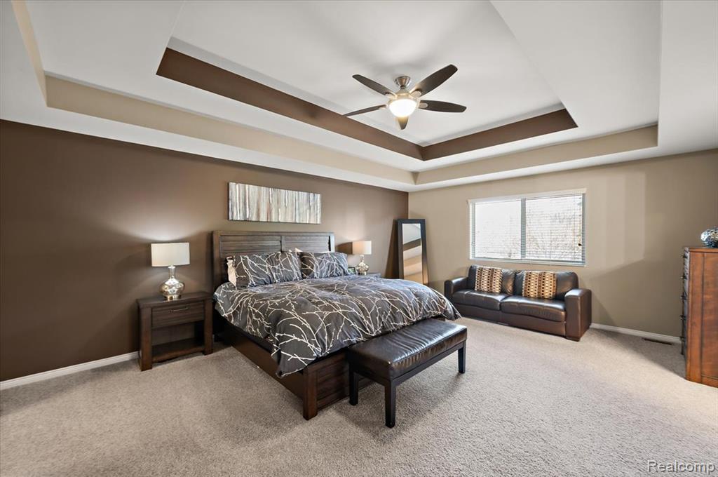 4366 S Lake Lane, Shelby Twp, MI 48316 — Photo 33