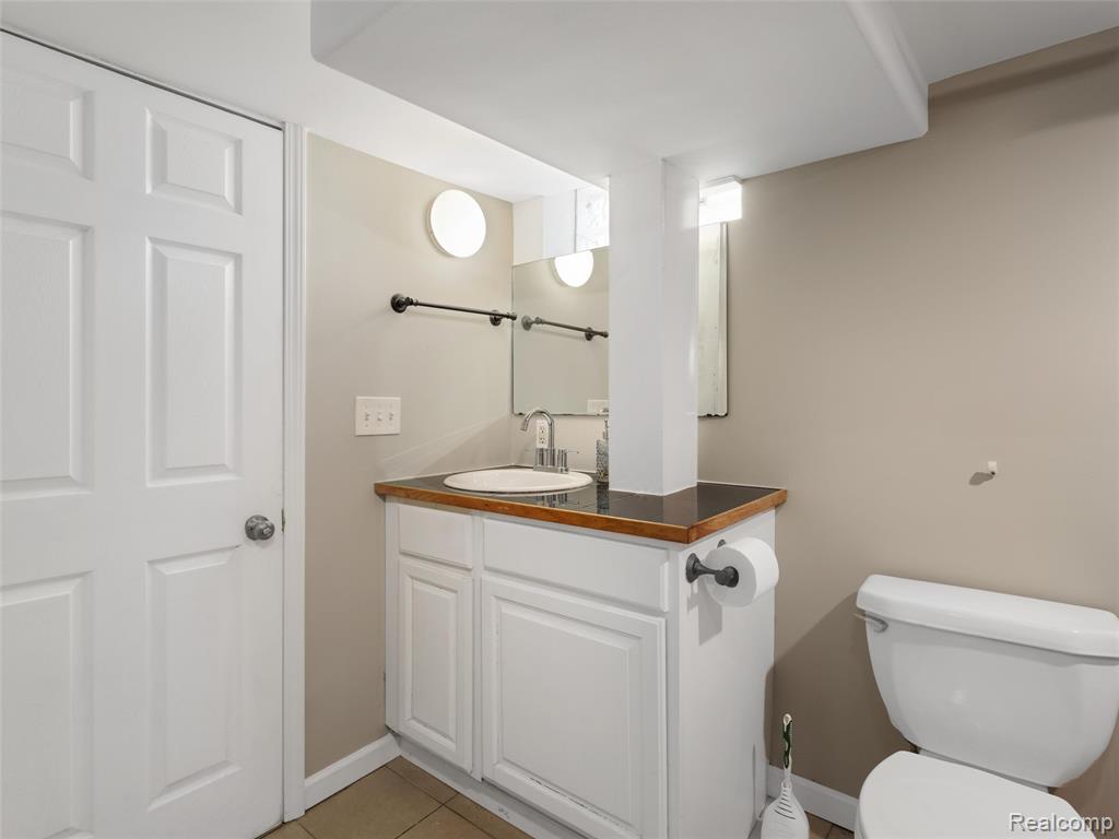 2798 Royal Avenue, Berkley, MI 48072 — Photo 30
