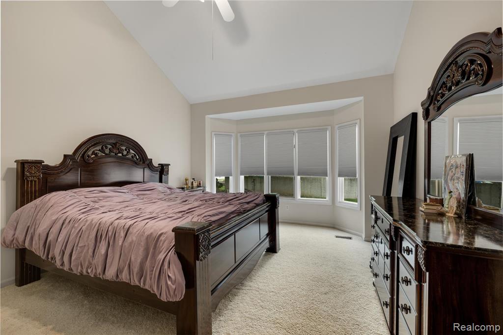 45021 Riverwoods Drive, Macomb, MI 48044 — Photo 23