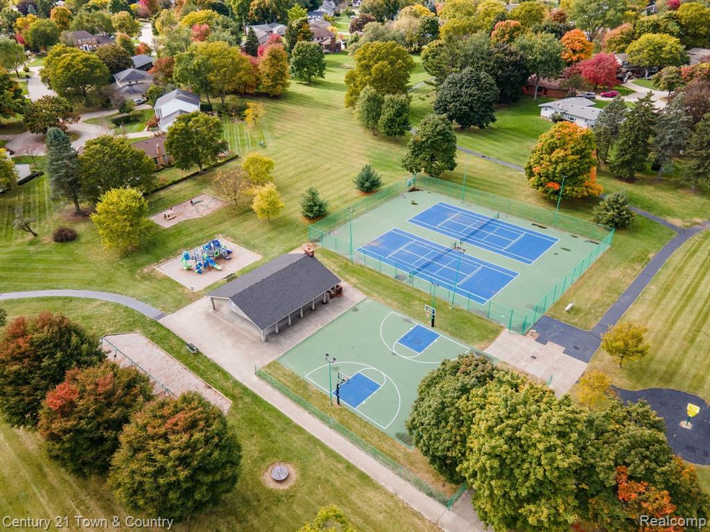 16436 OLD BEDFORD Road, Northville, MI 48168 — Photo 9