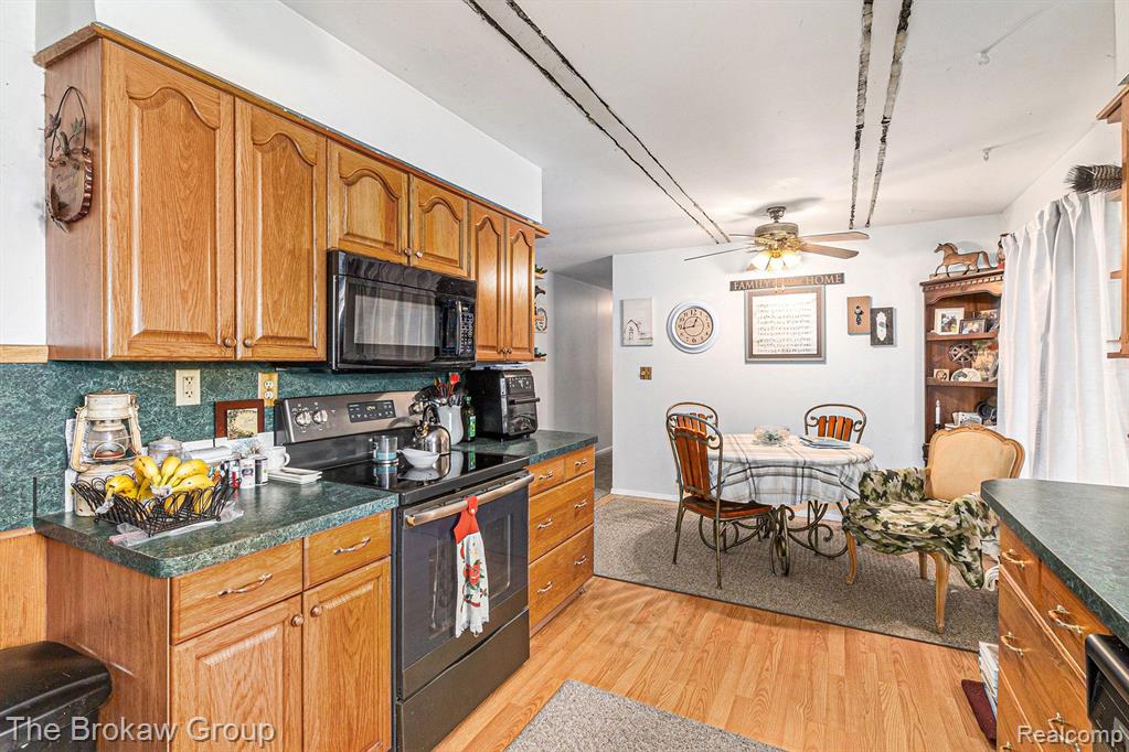 9448 WASHBURN Road, Columbiaville, MI 48421 — Photo 20
