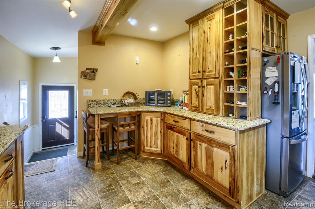 5079 JEFFERSON Road, North Branch, MI 48461 — Photo 8