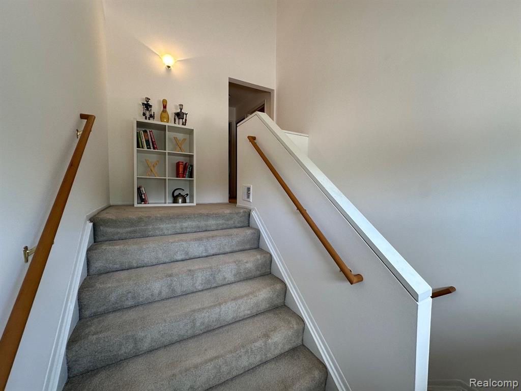 514 VICTORIA Square, Brighton, MI 48116 — Photo 11