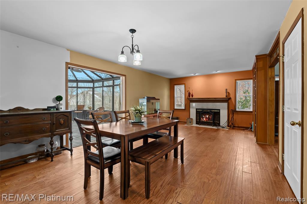 506 Foxfire Drive, Howell, MI 48843 — Photo 15