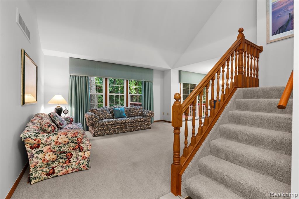 6859 Tangle Wood, Waterford, MI 48327 — Photo 7