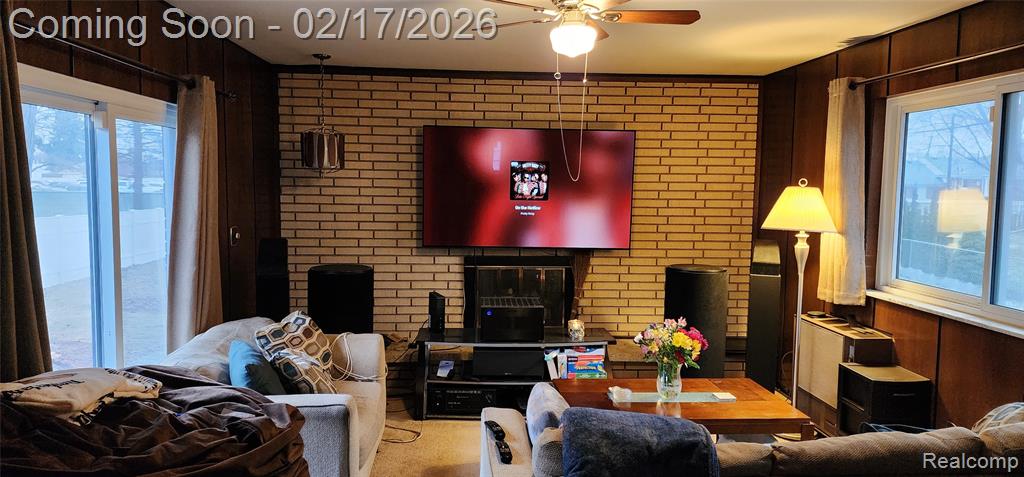 21792 Elmwood Avenue, Eastpointe, MI 48021 — Photo 10
