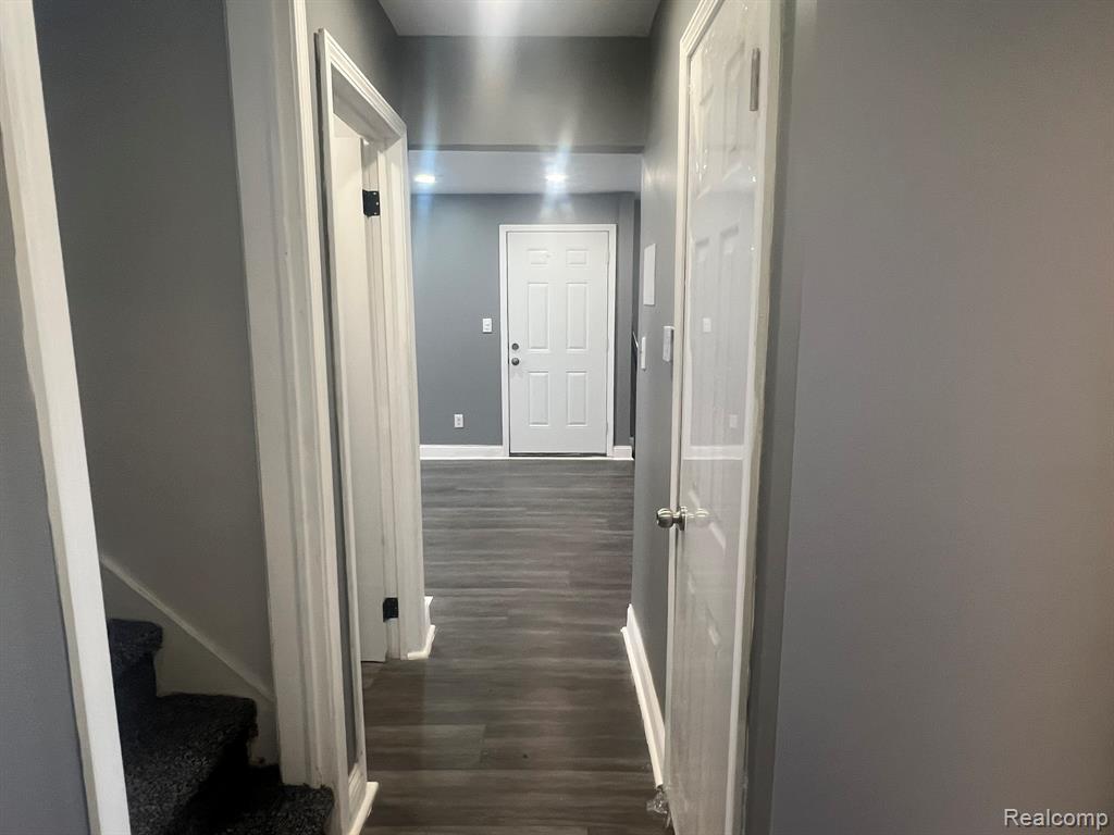 8680 Stahelin Avenue, Detroit, MI 48228 — Photo 11