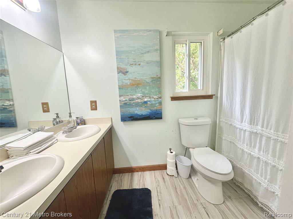 845 Hillsdale Lane, Ortonville, MI 48462 — Photo 28