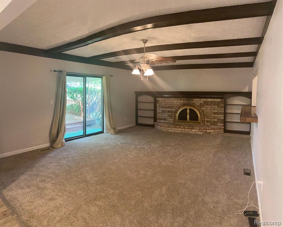 494 ROLLING GREEN Circle S, Rochester Hills, MI 48309 — Photo 3