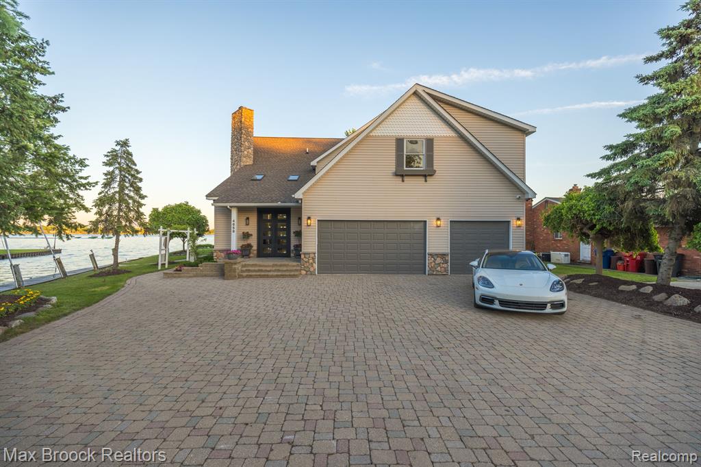 4659 LINWOOD Street, West Bloomfield, MI 48324 — Photo 2