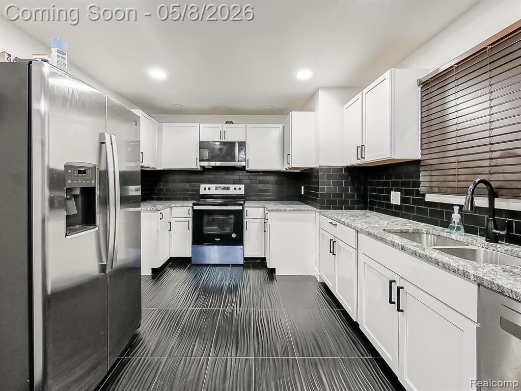 16207 Harlow Street, Detroit, MI 48235 — Photo 5