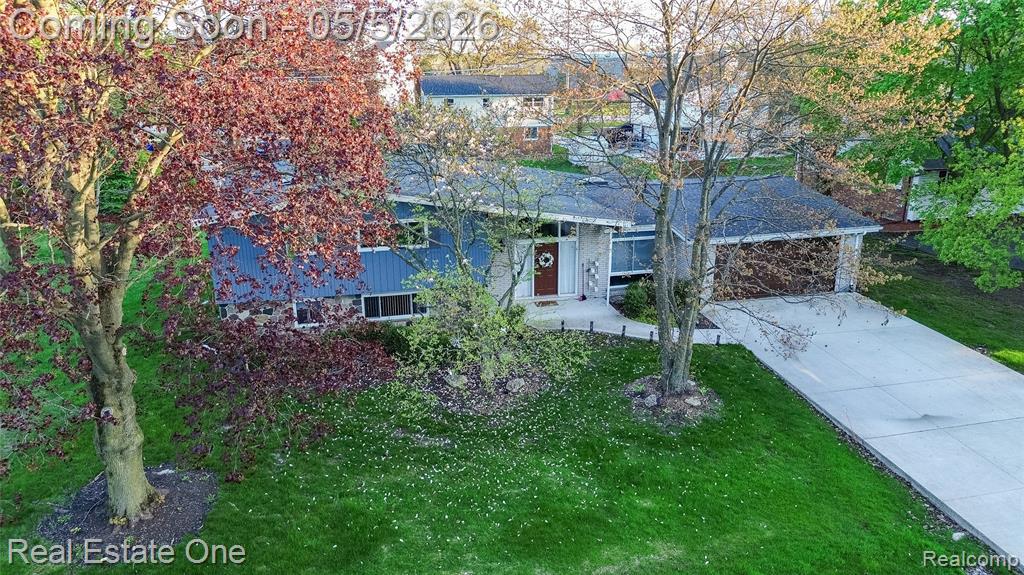 5567 Edinborough, West Bloomfield, MI — Photo 18