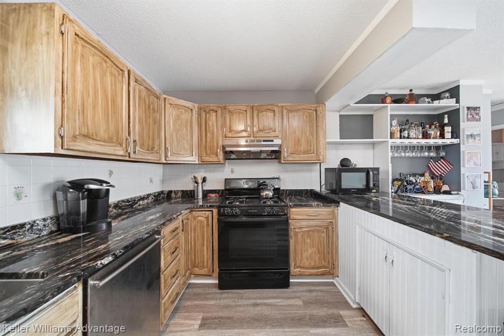 13980 Grandpoint Circle, Cement City, MI 49233 — Photo 8