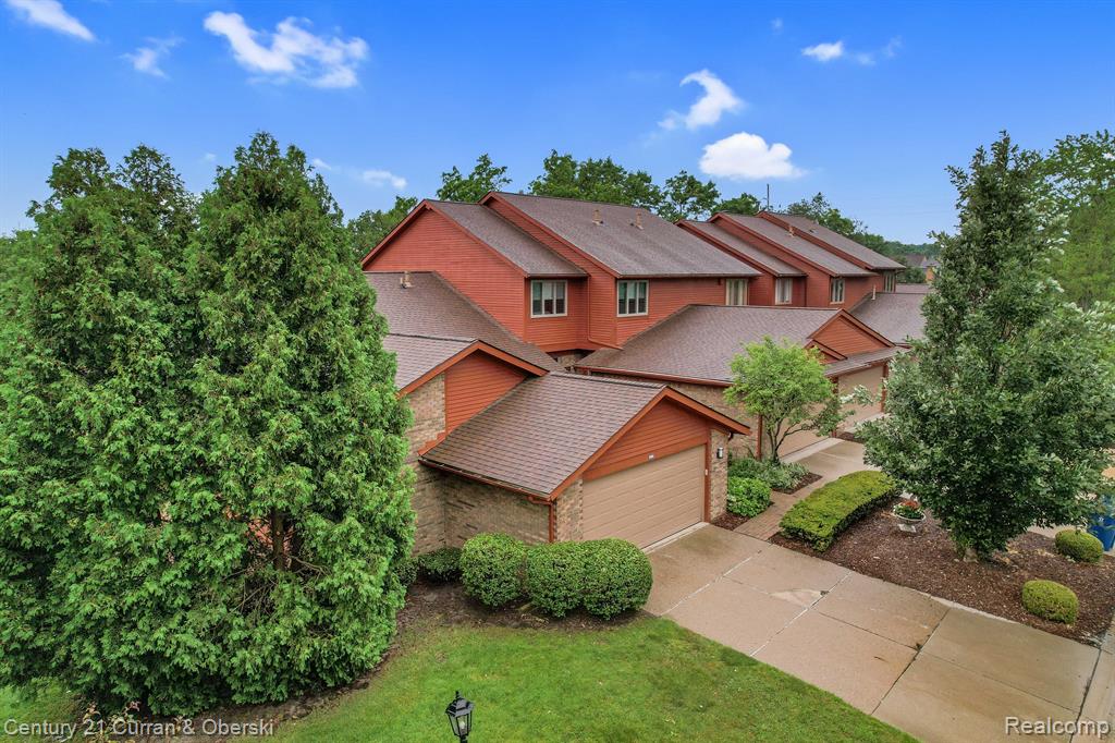 866 GREENVIEW Court, 6, Rochester Hills, MI 48307 — Photo 7