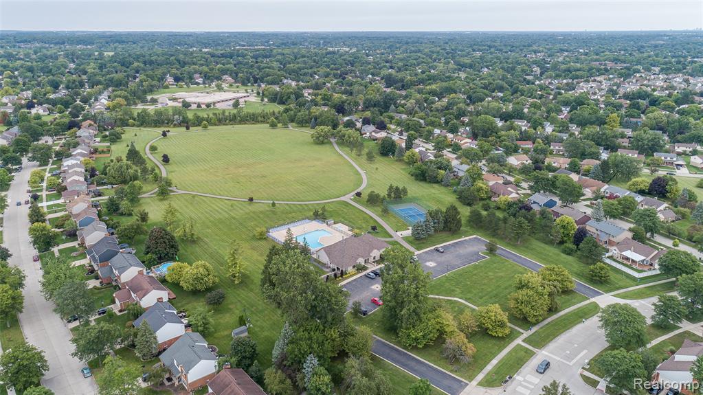 6848 Chadwick Drive, Canton, MI 48187 — Photo 57