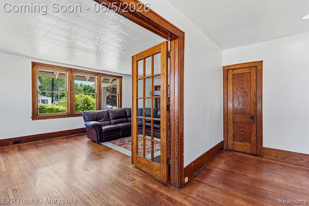 504 Clinton, St. Clair, MI 48079 — Photo 13