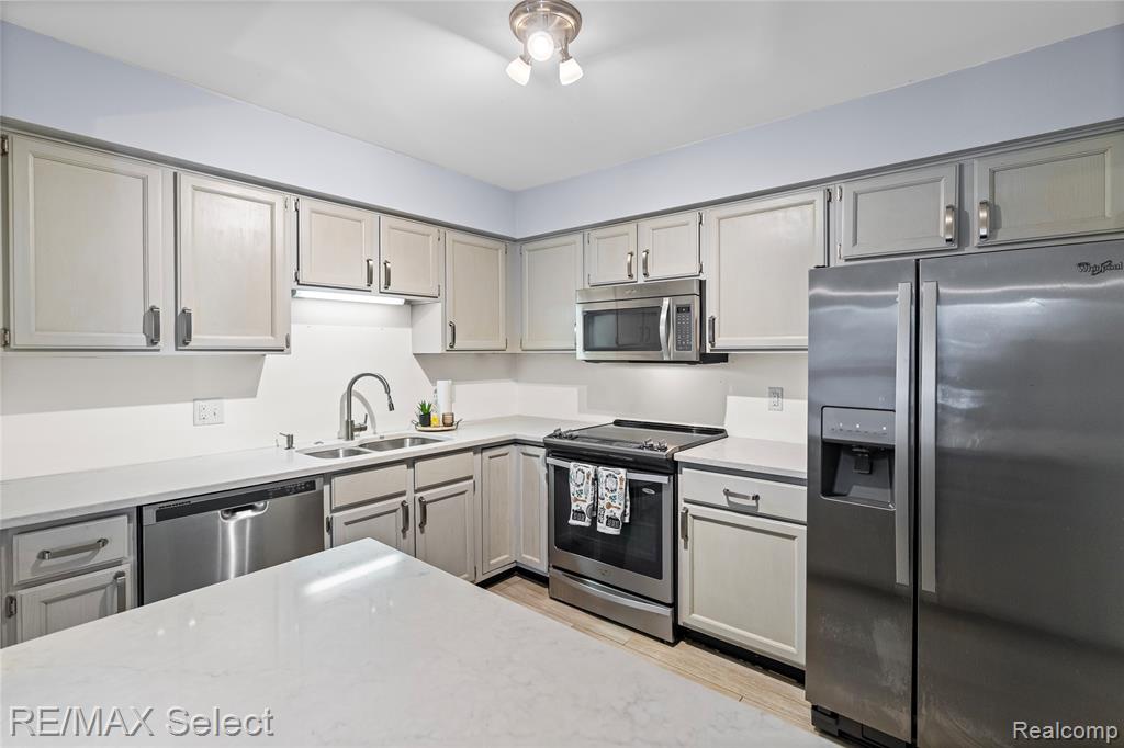 11839 Sycamore Drive, Plymouth, MI 48170 — Photo 5