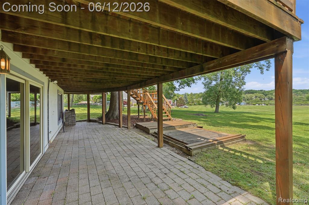 380 Sunset, White Lake, MI 48383 — Photo 33