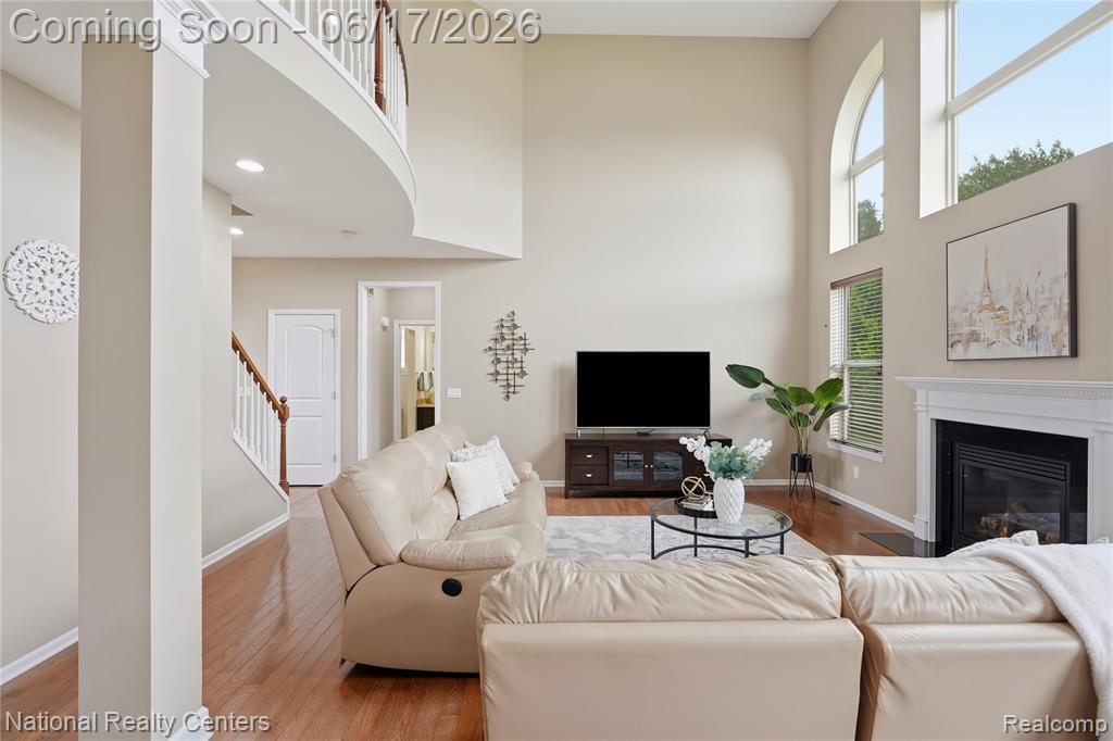 52347 Ferndale Drive, Northville, MI 48167 — Photo 9